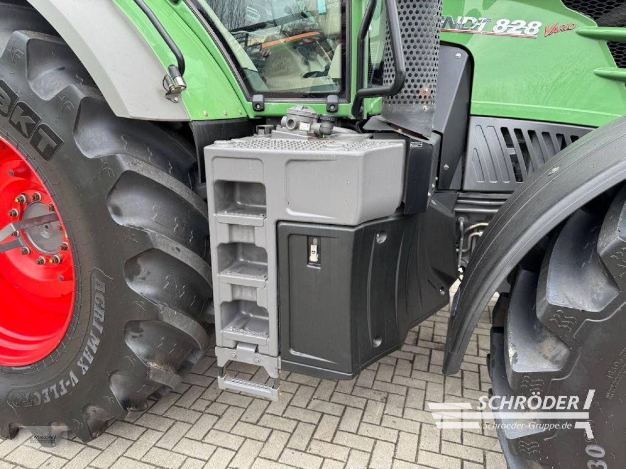 Traktor del tipo Fendt 828 SCR PROFI PLUS | PTG RDA | RTK, Gebrauchtmaschine In Twistringen (Immagine 10)